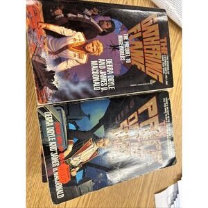 Lot 4 book Mageworlds Gathering Flame Price of Stars Starpilot's Grave By Honor